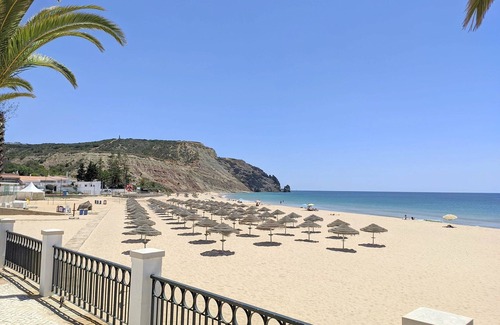 Praia da Luz Cabin | A CABANA III - Cozy - Cute - Comfy -.