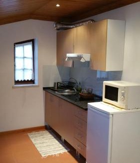 Poio House | A casa da serra - alojamento local