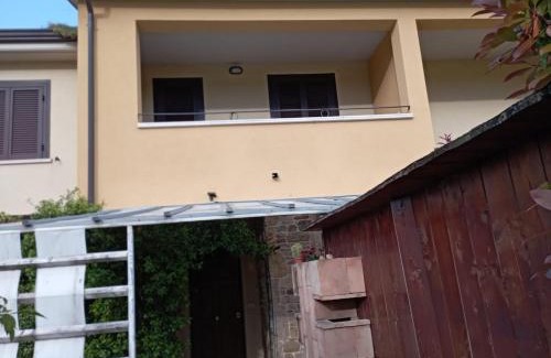 Fratta Todina House | A Casa Nostra