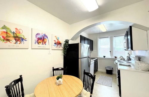 St. Louis Apartment | A Central St. Louis Gem!