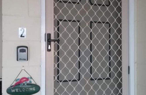 Railway Estate Apartment | A City Retreat, 2BR Apartment - Reid Park -Townsville