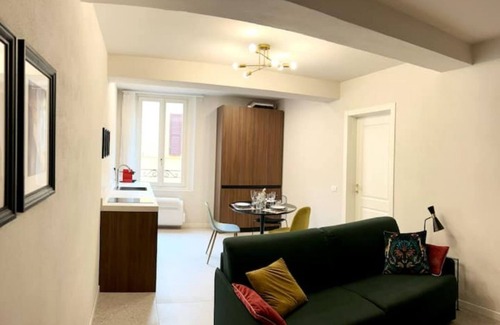 Old Town Apartment | A comfortable home among the ancient arcades of downtown Modena