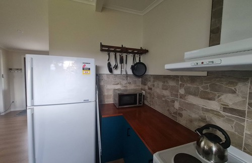 Tenterfield Cottage | A completely off grid accommodation for up to 4 adults for $260 per night