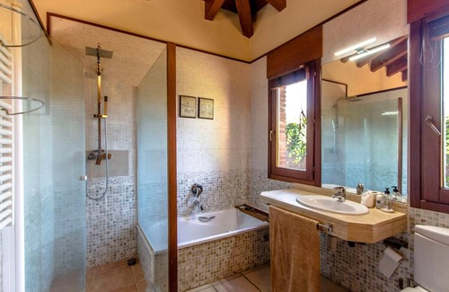 Vidreres Villa | A Costa Brava gem - only a few minutes to the beach!