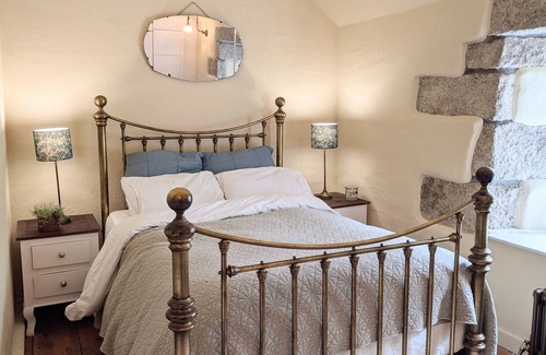 Penryn Cottage | A cosy cottage in the heart of North Helford