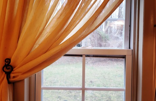Fort Loudon Cottage | A Cottage in Woods Near Skiing, Lake, and Historical Sites