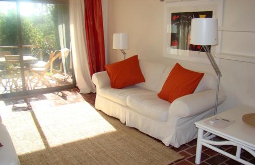 Alcantarilha House | A country house near the beach