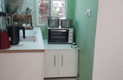 Bouvet Island Apartment | A cozy apartment in a quiet location .n5 minute drive to Lumley Beach.
