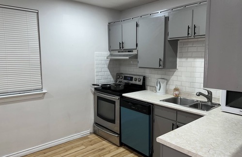 West Hill House | A cozy fully furnished apartment. Sleeps six. Close to all amenities.
