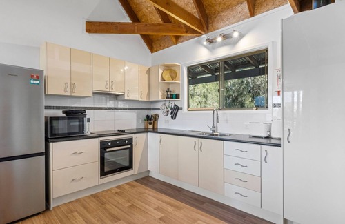 Corindi Beach House | A cozy home located in the coastal village Corindi Beach