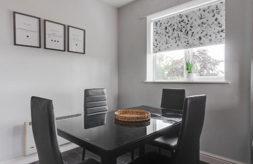 Gorton Apartment | A delightful flat in Manchester.