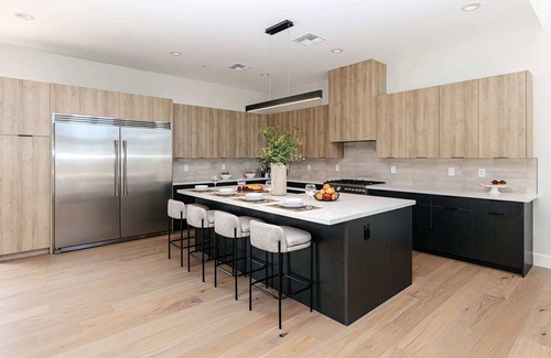 Southwest Village House | A Desert Dream | Perfect Getaway in Old Town!