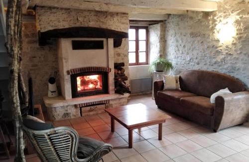 Esclauzels House | A deux pas de St Cirq Lapopie , Gite des Murets de l'isa