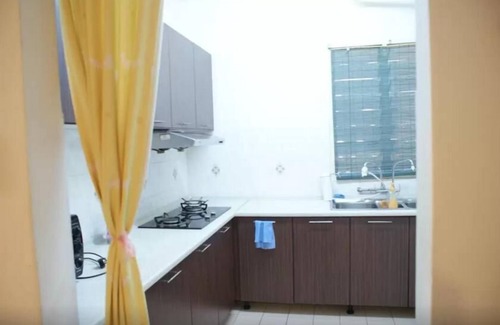 Kampung Sungai Kayu Ara Apartment | A&F Homestay Near One Utama