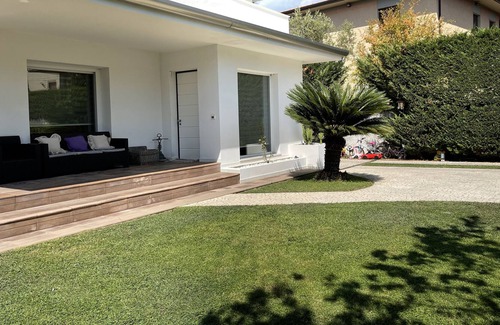 Stiava House | A fairy tale of White Color