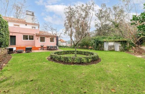 Sintra Apartment | A Fairytale House