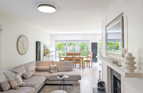 West Wittering House | A family house that sleeps 8 guests in 4 bedrooms