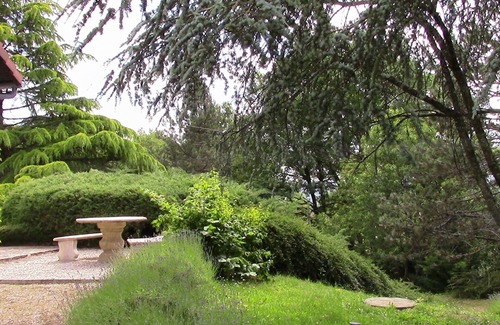 Genis House | A fine 3-bedroomed Périgourdine house, ideal for family holidays.
