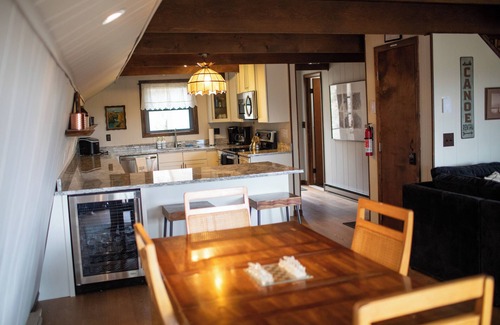 McHenry Ski Chalet | A-Frame Cabin - Minutes from WISP