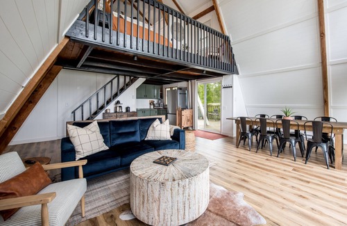 Osakis Cabin | A-Frame Cabin - Private Backyard