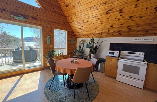 Rossport House | A-Frame Retreat in Beautiful Rossport. Minutes to Lake Superior and Hiking.