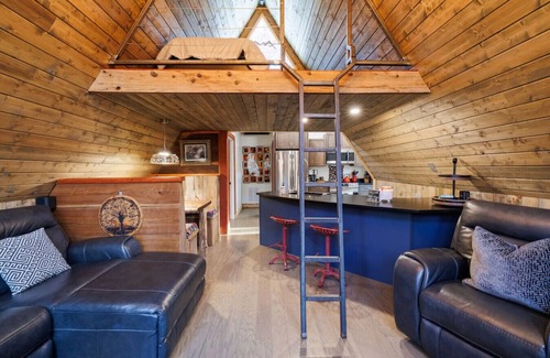 Fort Payne Cabin | A-Frame w/Sauna @ Little River Canyon