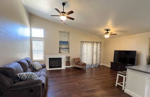 Valley Oak House | A Good Home