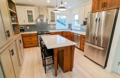 Cedar Falls House | A Gorgeous Riverfront Renovation Minutes From Downtown Cedar Falls