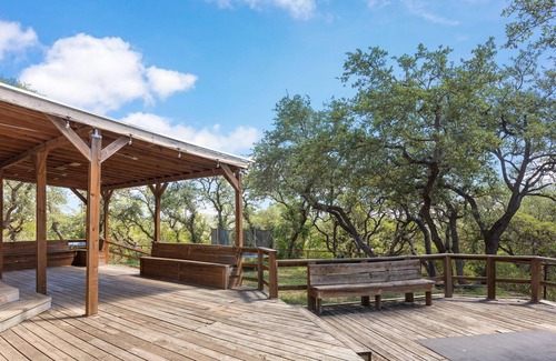 Helotes Other | A Hidden Piece of the Country Life