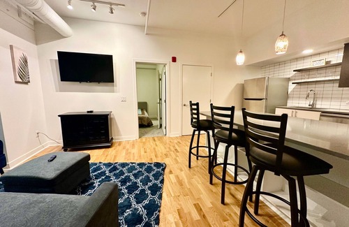 Downtown Omaha Apartment | A historic 1,000 square foot Atrium loft in the heart of the Old Market