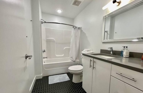 Old Market Apartment | A historic 700 square foot Atrium loft in the heart of the Old Market