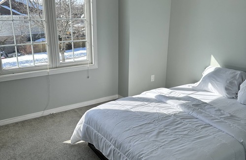 Durham Region House | A home away from home
