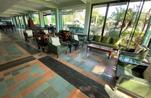 Chiang Saen Hotel | A Hotel Budget