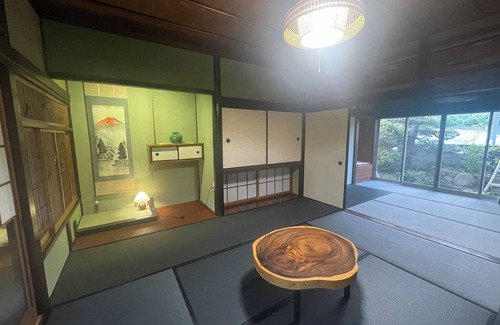 Sanuki Villa | A Japanese garden where you can enjoy nightly illuminations and JAPANDI styles.