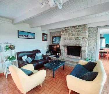 Cleder House | A l'abri d'un Tamaris