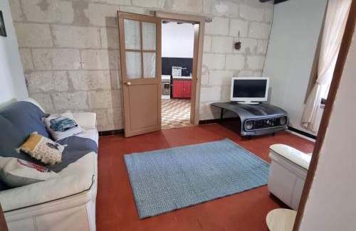 Noyers-sur-Cher House | A la 4L