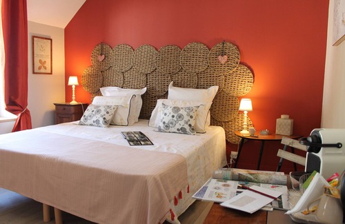 Molineuf Bed & Breakfast | A La Lettre Thé