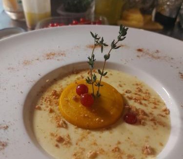 Saint-Vincent House | A' la Table du Sommelier Chambres d Hôtes & Restaurant