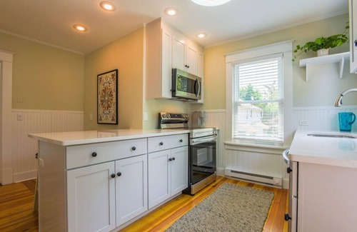 West Mystic Apartment | A Lavish Escape in Mystic, CT