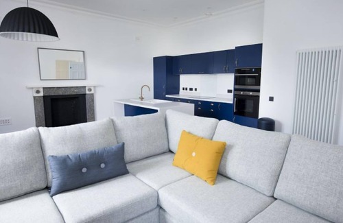 Isle of Lewis Cottage | A lews castle that sleeps 6 guests in 3 bedrooms