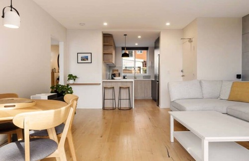 Randwick Apartment | A Light Filled Contemporary Design Apartment