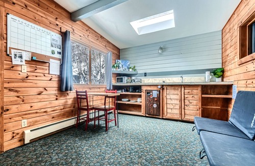 Boulder Cabin | A-Lodge Boulder