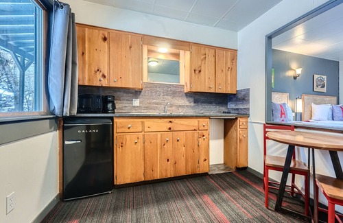 Boulder Cabin | A-Lodge Boulder