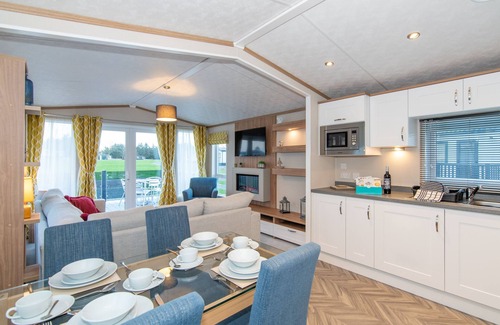 St. Andrews House | A lodge that sleeps 4 guests in 2 bedrooms