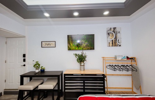 Pinellas Park Apartment | A Lookout Studio/Private