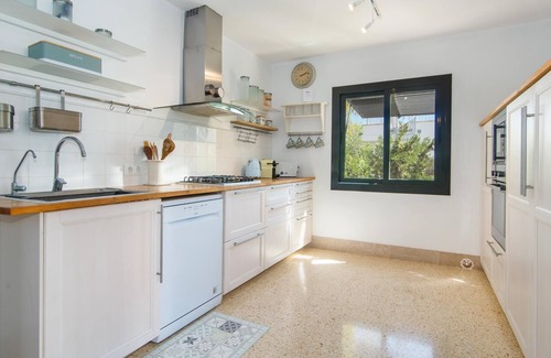 Cala Figuera Villa | A lovely ibicenco-style chalet for up to 5 adults and 1 child with pool