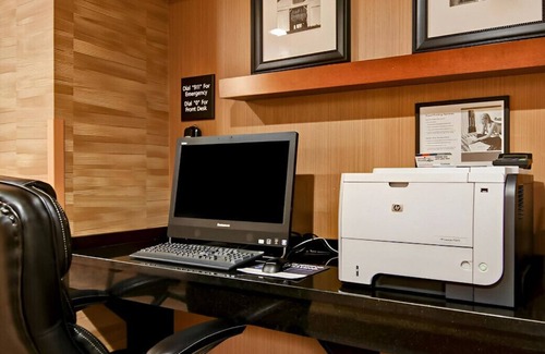 St. Charles House | A Luxurious and Beautiful Queen Room! Free WiFi