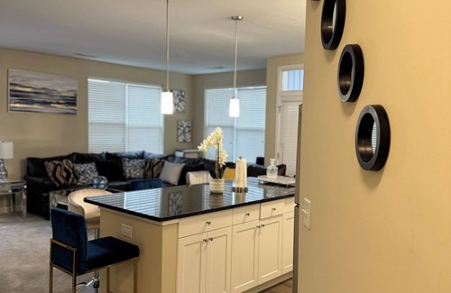 Montpelier Apartment | A Luxurious Two-Bedroom Oasis Apartment in the Heart of Laurel, Maryland.