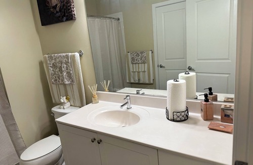 Montpelier Apartment | A Luxurious Two-Bedroom Oasis Apartment in the Heart of Laurel, Maryland.