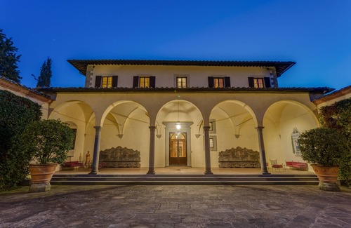 Impruneta House | A LUXURY VILLA ON THE HILLS OF FLORENCE